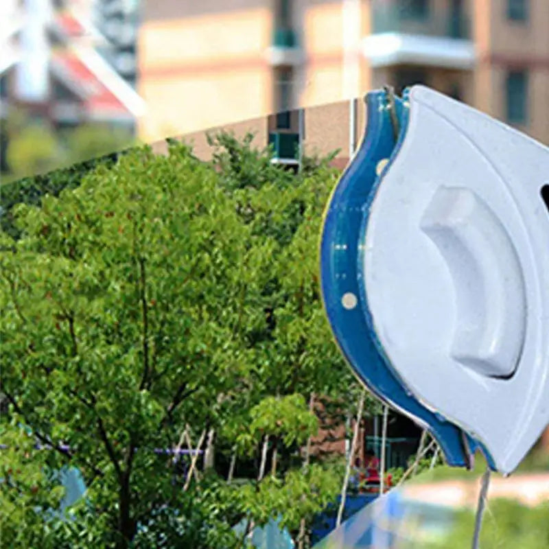 Magnetic Window Cleaners Cleaning